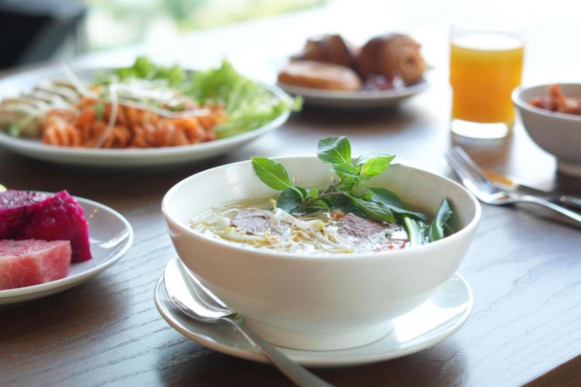 Wink Hotel Can Tho Ninh Kieu Wharf - 24Hrs Stay & Rooftop Pool Bar Экстерьер фото